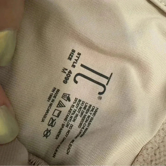 NWT TC Fine Intimates Shape Away Hi-Waist Thigh Slimmer with Back Magic M - Picture 5 of 6